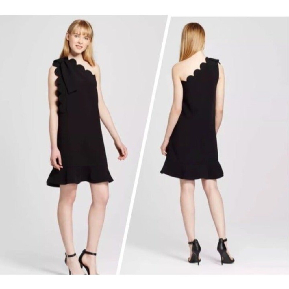 NWT Victoria Beckham scallop one shoulder